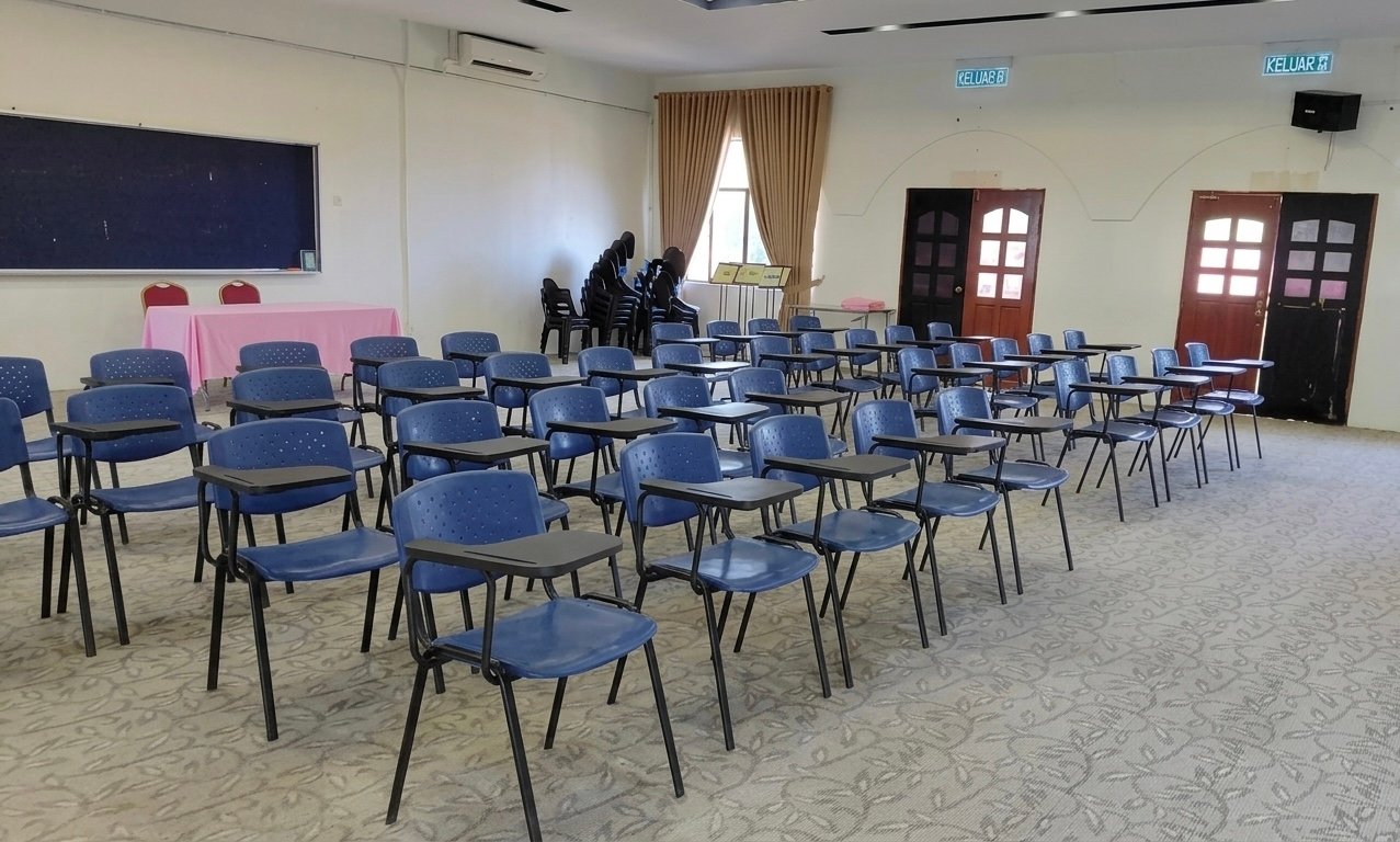 BILIK KULIAH NUR